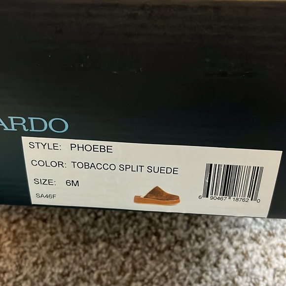 Bernardo Phoebe Platform Clogs - Picture 7 of 7